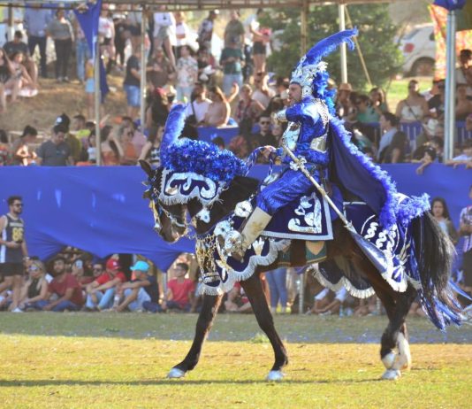 Cavalhadas de Pirenópolis Cavalhadas de Pirenópolis