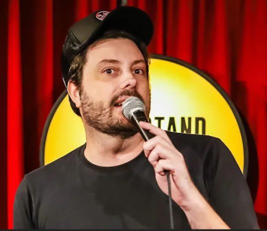 Danilo Gentili se apresenta em Goiânia Danilo Gentili se apresenta em Goiânia