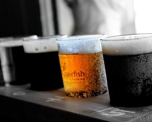 Go Beer – Encontro de Cervejas Artesanais Goianas Go Beer – Encontro de Cervejas Artesanais Goianas